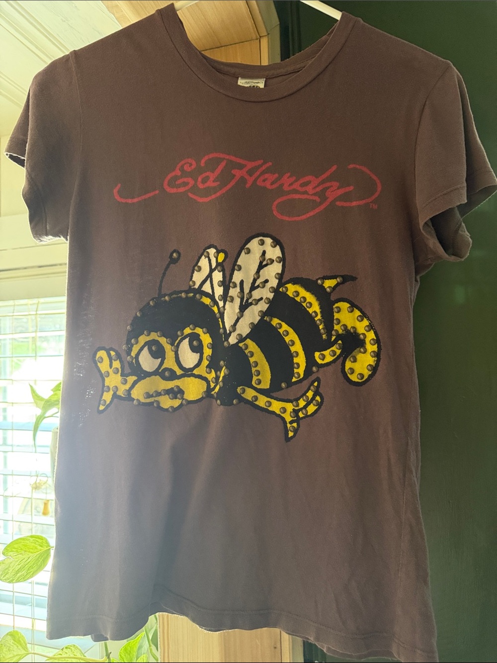 Vintage Ed hardy brown Tee with Yellow & Black Bee Graphic